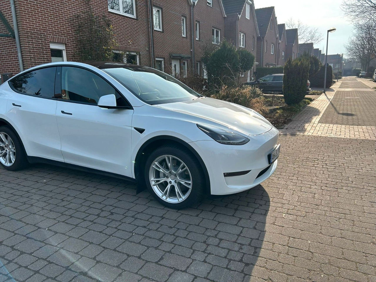 Tesla Model Y Hinterradantrieb RWD - Limousine: das Bild 5 Tesla Model Y Hinterradantrieb RWD - Limousine: das Bild 5