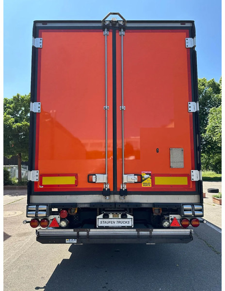 Schmitz Cargobull 3 x T-Kühl SLX*Spectrum*Bi-Temp*Doppelst.*LENK*LBW*blumenbreit*PHARMA - Kühlkoffer Auflieger: das Bild 5 Schmitz Cargobull 3 x T-Kühl SLX*Spectrum*Bi-Temp*Doppelst.*LENK*LBW*blumenbreit*PHARMA - Kühlkoffer Auflieger: das Bild 5