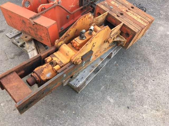 NPK H1XA - Palplanches - Hydraulikhammer für Baumaschine: das Bild 4 NPK H1XA - Palplanches - Hydraulikhammer für Baumaschine: das Bild 4