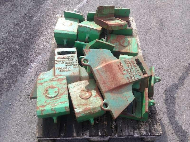 PIECES D'USURE POUR BROYEUR ESCO - Baugeräte: das Bild 2 PIECES D'USURE POUR BROYEUR ESCO - Baugeräte: das Bild 2