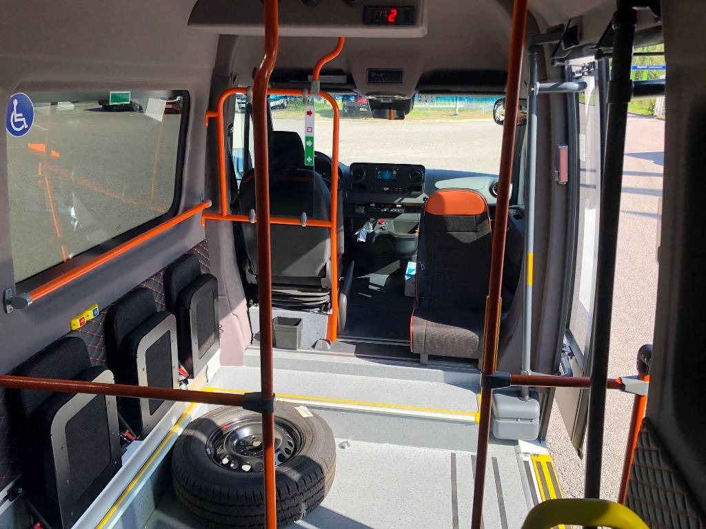 Mercedes-Benz 415 cdi FWD - Kleinbus, Personentransporter: das Bild 4 Mercedes-Benz 415 cdi FWD - Kleinbus, Personentransporter: das Bild 4