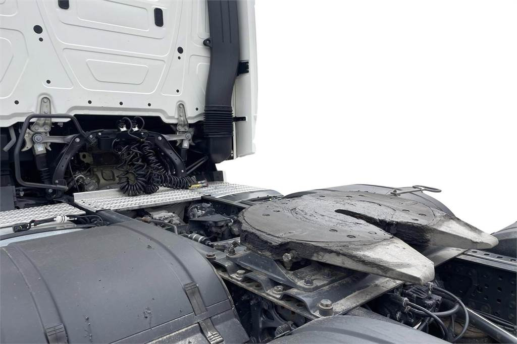 Sattelzugmaschine Mercedes-Benz ACTROS ACTROS 2551LS 6x2/4 Väliteli: das Bild 7