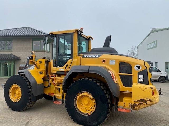 Volvo L 120 H MIETE / RENTAL (12000892) - Radlader: das Bild 3 Volvo L 120 H MIETE / RENTAL (12000892) - Radlader: das Bild 3