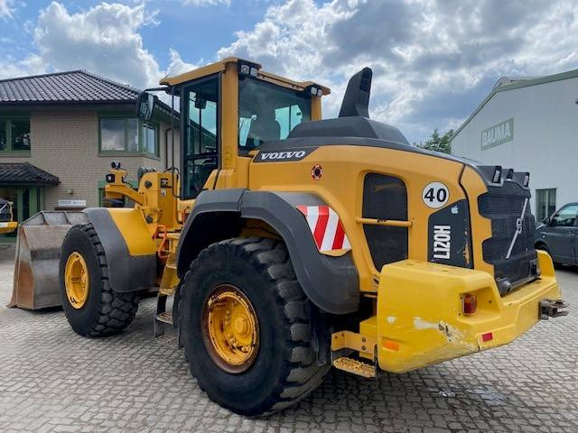 Volvo L 120 H MIETE / RENTAL (12001931) - Radlader: das Bild 2 Volvo L 120 H MIETE / RENTAL (12001931) - Radlader: das Bild 2
