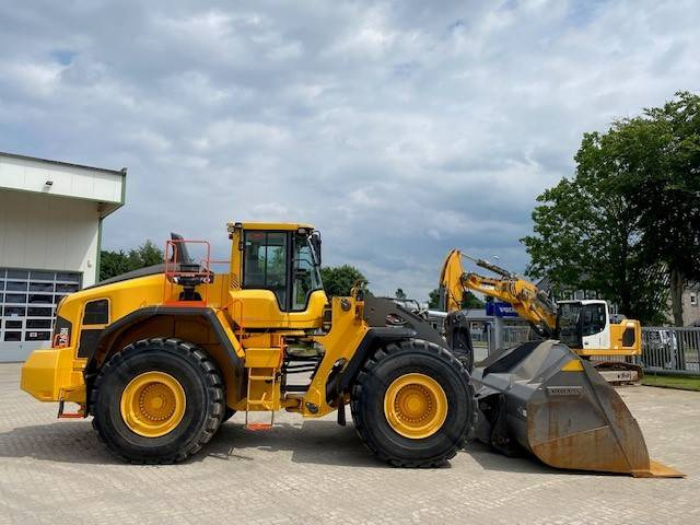 Volvo L 260 H 6.8 cbm MIETE / RENTAL (12002252) - Radlader: das Bild 5 Volvo L 260 H 6.8 cbm MIETE / RENTAL (12002252) - Radlader: das Bild 5