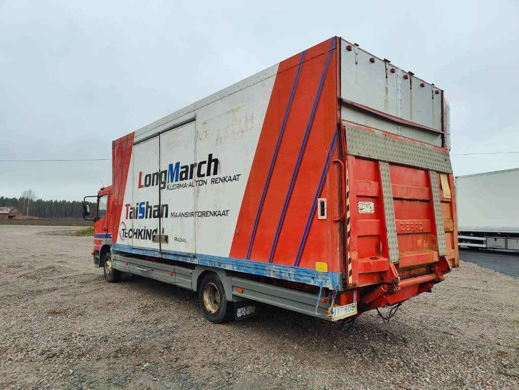 Mercedes-Benz Atego 1023 - Koffer LKW: das Bild 3 Mercedes-Benz Atego 1023 - Koffer LKW: das Bild 3