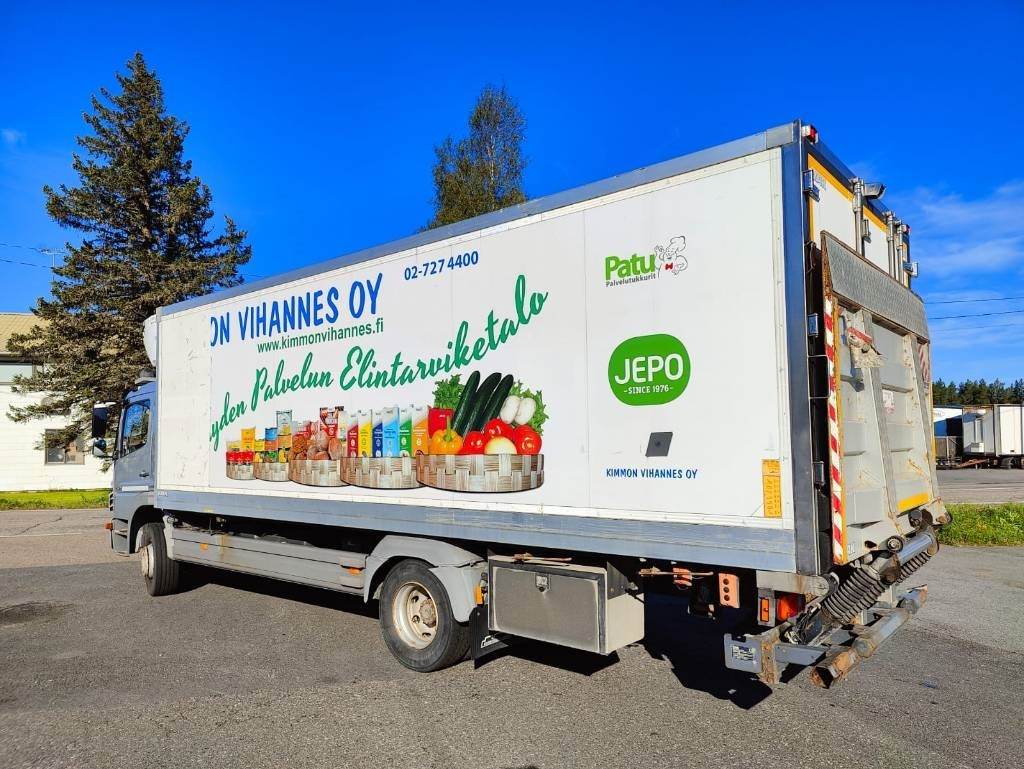 Mercedes-Benz Atego 1524 - Koffer LKW: das Bild 3 Mercedes-Benz Atego 1524 - Koffer LKW: das Bild 3