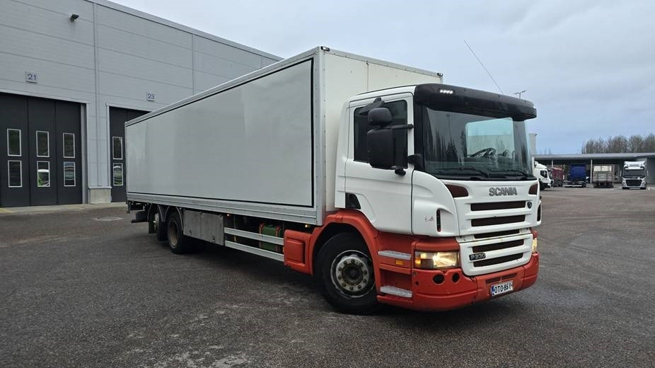 Scania P 230 - Koffer LKW: das Bild 2 Scania P 230 - Koffer LKW: das Bild 2