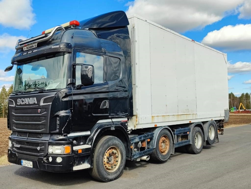 Scania R 500 8x2 4700 - Koffer LKW: das Bild 1 Scania R 500 8x2 4700 - Koffer LKW: das Bild 1