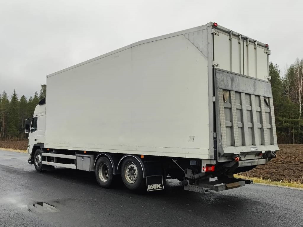 Volvo FM 13 - Koffer LKW: das Bild 4 Volvo FM 13 - Koffer LKW: das Bild 4