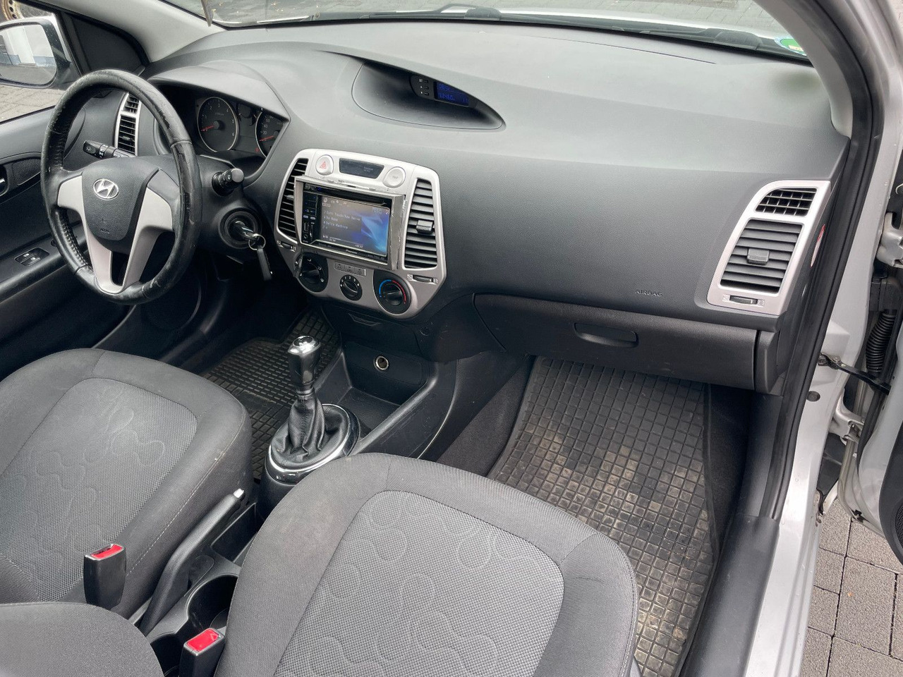 Limousine Hyundai i20 1.4 Diesel Klima: das Bild 17