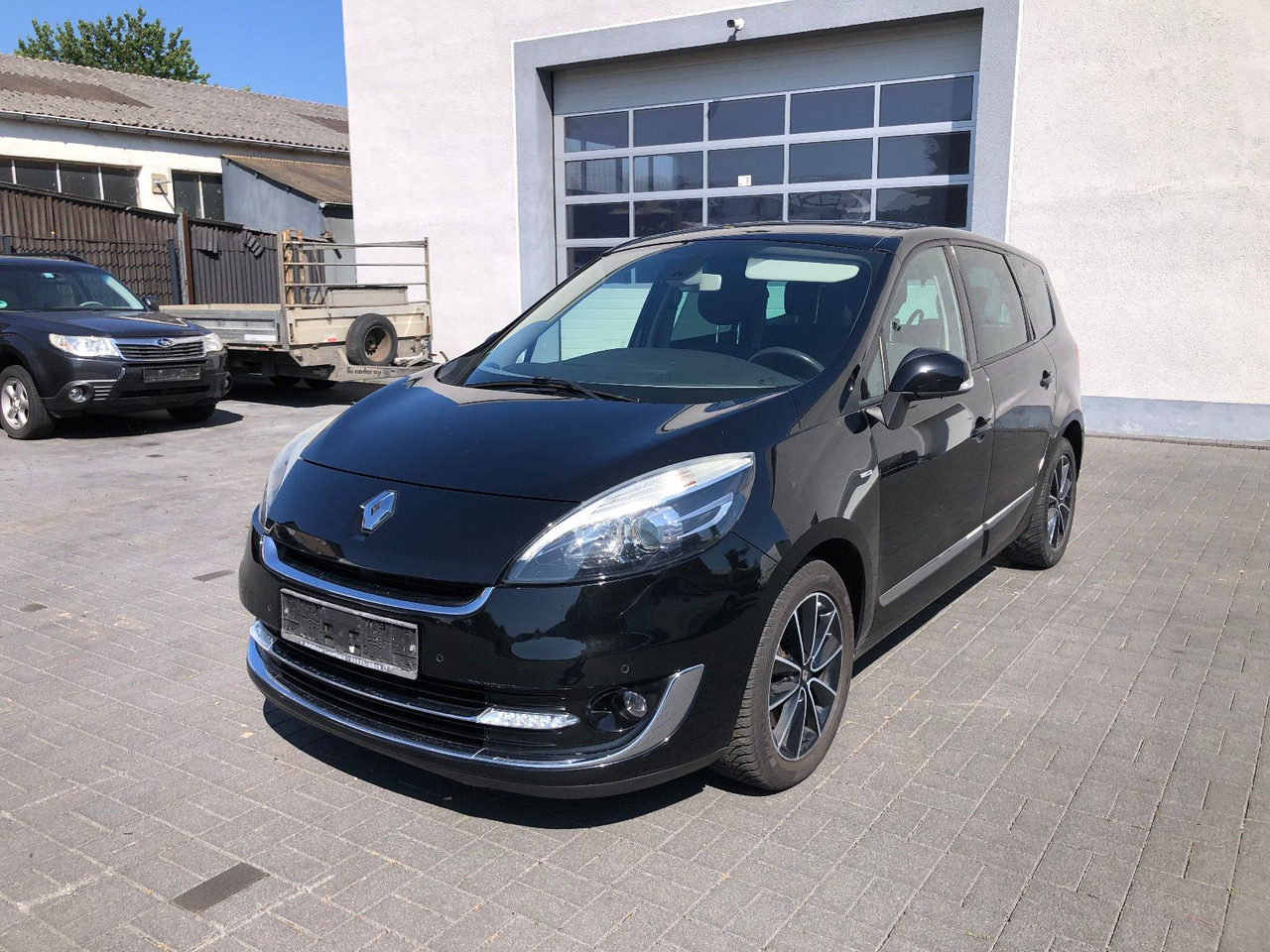 Renault Scenic Grand 2.0 dCi 150 BOSE Edition,Automatik - Personentransporter: das Bild 3 Renault Scenic Grand 2.0 dCi 150 BOSE Edition,Automatik - Personentransporter: das Bild 3