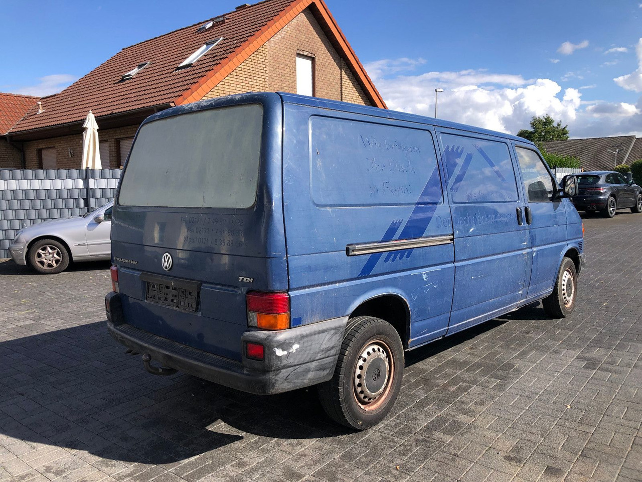 Volkswagen T4 2.5 TDI Lang - Kleintransporter: das Bild 2 Volkswagen T4 2.5 TDI Lang - Kleintransporter: das Bild 2