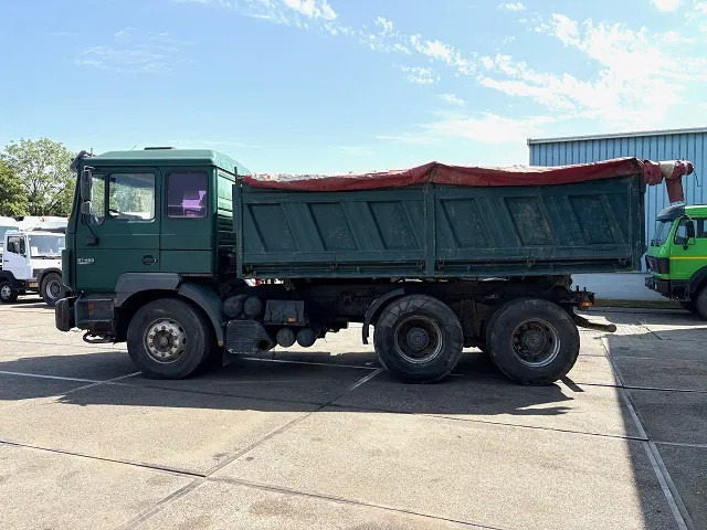 MAN 26.463 DF 6x4 MEILLER KIPPER (ZF16 MANUAL GEARBOX / ZF-INTARDER / FULL STEEL SUSPENSION / REDUCTION AXLES) - Kipper: das Bild 5 MAN 26.463 DF 6x4 MEILLER KIPPER (ZF16 MANUAL GEARBOX / ZF-INTARDER / FULL STEEL SUSPENSION / REDUCTION AXLES) - Kipper: das Bild 5