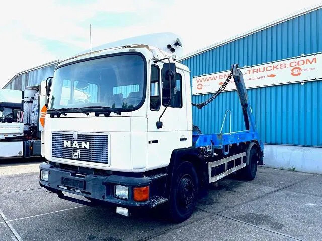 MAN F 18.232 (6 CILINDER) M90 WITH TELESCOPIC CONTAINER SYSTEM (8 GEARS MANUAL GEARBOX / EURO 1 (MECHANICAL PUMP AND INJECTORS)) - Absetzkipper: das Bild 1 MAN F 18.232 (6 CILINDER) M90 WITH TELESCOPIC CONTAINER SYSTEM (8 GEARS MANUAL GEARBOX / EURO 1 (MECHANICAL PUMP AND INJECTORS)) - Absetzkipper: das Bild 1