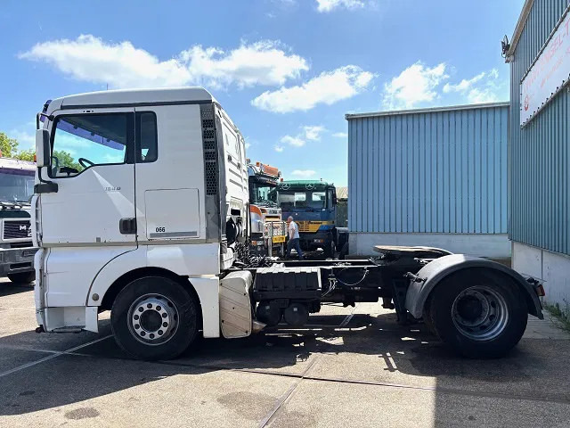 MAN TGA 18.410 BLS XL (6-CILINDERHEADS) (ZF16 MANUAL GEARBOX / ZF-INTARDER / P.T.O.) - Sattelzugmaschine: das Bild 5 MAN TGA 18.410 BLS XL (6-CILINDERHEADS) (ZF16 MANUAL GEARBOX / ZF-INTARDER / P.T.O.) - Sattelzugmaschine: das Bild 5