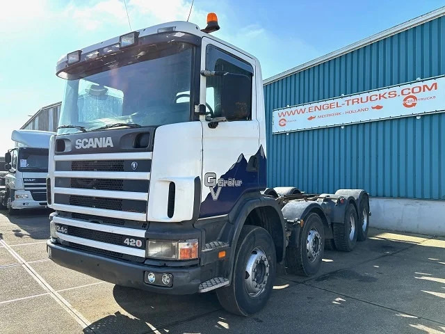 Scania R124-420 C 8x4 FULL STEEL CHASSIS (EURO 3 / FULL STEEL SUSPENSION / REDUCTION AXLES / GRS900 GEARBOX) - Fahrgestell LKW: das Bild 1 Scania R124-420 C 8x4 FULL STEEL CHASSIS (EURO 3 / FULL STEEL SUSPENSION / REDUCTION AXLES / GRS900 GEARBOX) - Fahrgestell LKW: das Bild 1