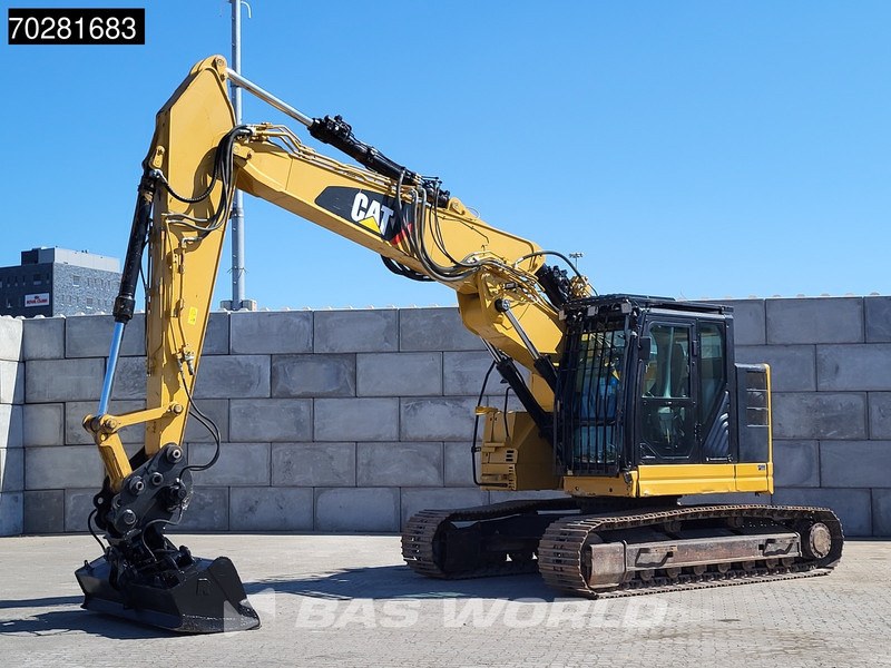 Caterpillar 325 F L 3 BUCKETS - Kettenbagger: das Bild 3 Caterpillar 325 F L 3 BUCKETS - Kettenbagger: das Bild 3