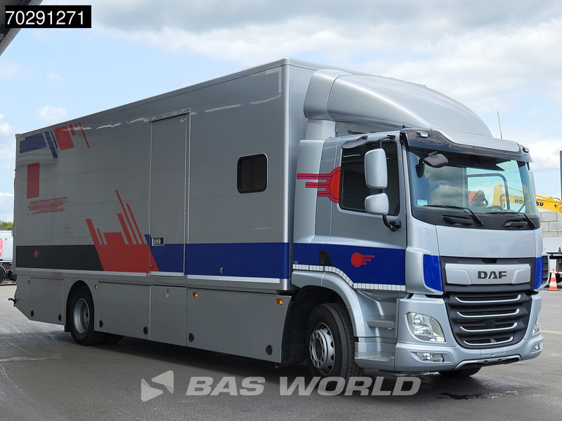 DAF CF 290 CF 4X2 19tons Mobile workshop 1500kg Ladebordwand Automatic ACC Euro 6 - Koffer LKW: das Bild 3 DAF CF 290 CF 4X2 19tons Mobile workshop 1500kg Ladebordwand Automatic ACC Euro 6 - Koffer LKW: das Bild 3
