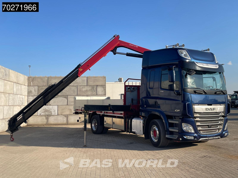 DAF CF 530 4X2 HMF 1820-RC Kran Crane Retarder Space cab Euro 6 - Pritsche LKW, Autokran: das Bild 5 DAF CF 530 4X2 HMF 1820-RC Kran Crane Retarder Space cab Euro 6 - Pritsche LKW, Autokran: das Bild 5