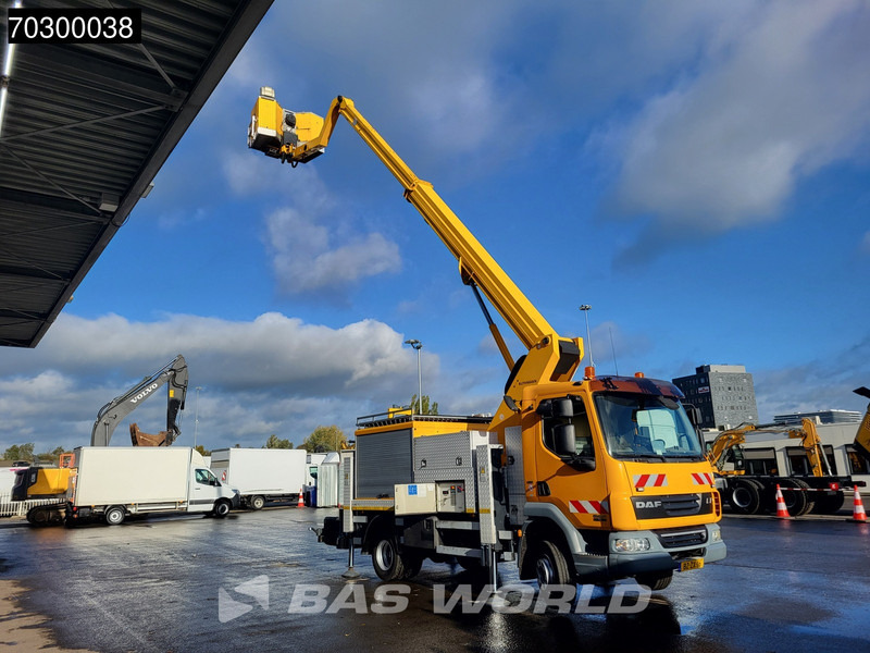 DAF LF45.180 LF 4X2 NL-Truck Ruthmann 18mtr Aerial platform Hubarbeitsbühne Automatic Euro 5 - Autokran: das Bild 3 DAF LF45.180 LF 4X2 NL-Truck Ruthmann 18mtr Aerial platform Hubarbeitsbühne Automatic Euro 5 - Autokran: das Bild 3