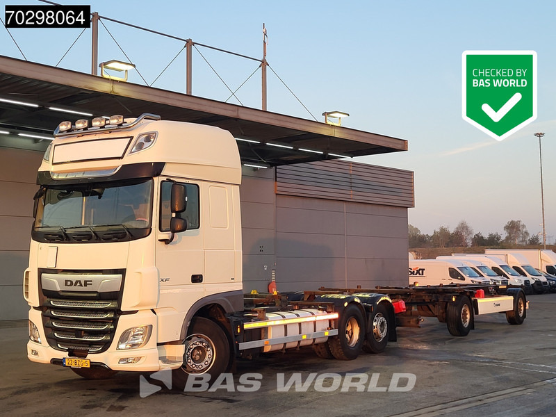 DAF XF 450 XF 6X2 NL-Truck Combi Retarder 2xTanks Lift-axle Standairco ACC Euro 6 - Containerwagen/ Wechselfahrgestell LKW: das Bild 1 DAF XF 450 XF 6X2 NL-Truck Combi Retarder 2xTanks Lift-axle Standairco ACC Euro 6 - Containerwagen/ Wechselfahrgestell LKW: das Bild 1