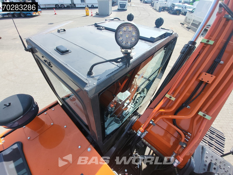 Kettenbagger Hitachi ZX220 LC-5G ISUZU ENGINE: das Bild 18