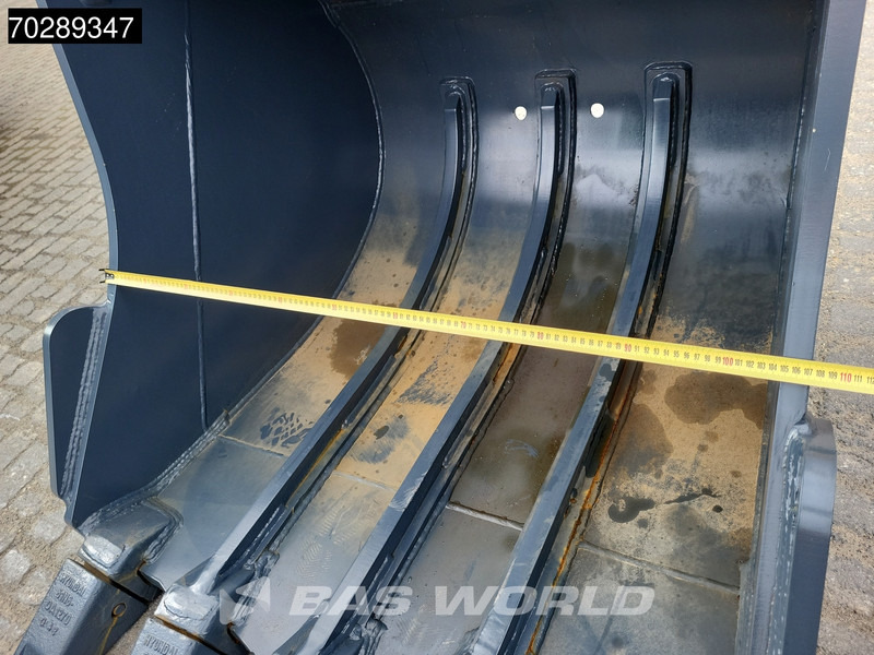 NEU: Kettenbagger Hyundai R210: das Bild 20 NEU: Kettenbagger Hyundai R210: das Bild 20