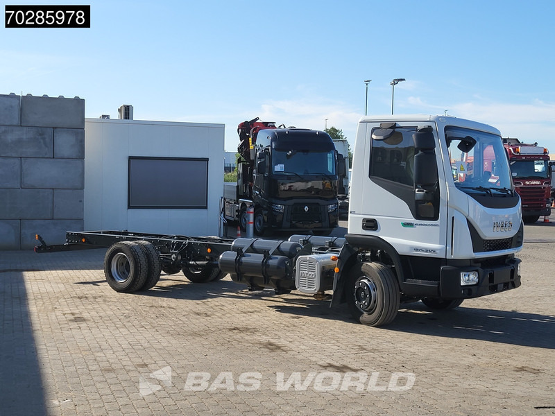 Iveco 120-210L 4X2 NEW 12tons chassis! CNG Engine TELMA Retarder Manual Euro 6 - Fahrgestell LKW: das Bild 3 Iveco 120-210L 4X2 NEW 12tons chassis! CNG Engine TELMA Retarder Manual Euro 6 - Fahrgestell LKW: das Bild 3
