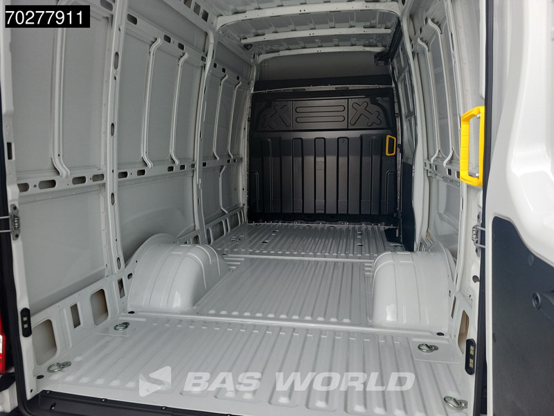 Iveco Daily 35C21 3.0L 210PK Automaat L2H2 Dubbellucht LED ACC 3.5t trekhaak Navi L2H2 12m3 A/C Towbar - Kastenwagen: das Bild 5 Iveco Daily 35C21 3.0L 210PK Automaat L2H2 Dubbellucht LED ACC 3.5t trekhaak Navi L2H2 12m3 A/C Towbar - Kastenwagen: das Bild 5