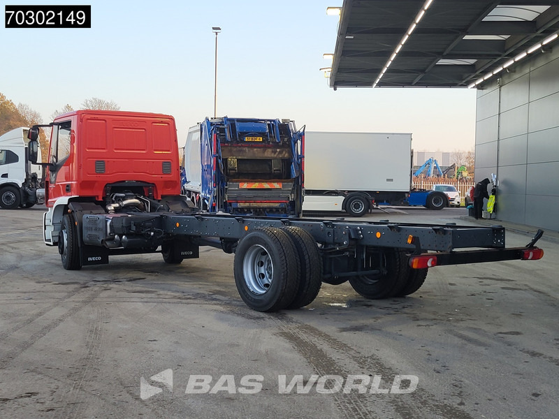 Iveco Eurocargo 180E320 4X2 NEW! 18T chassis 2017 production Euro 6 - Fahrgestell LKW: das Bild 2 Iveco Eurocargo 180E320 4X2 NEW! 18T chassis 2017 production Euro 6 - Fahrgestell LKW: das Bild 2