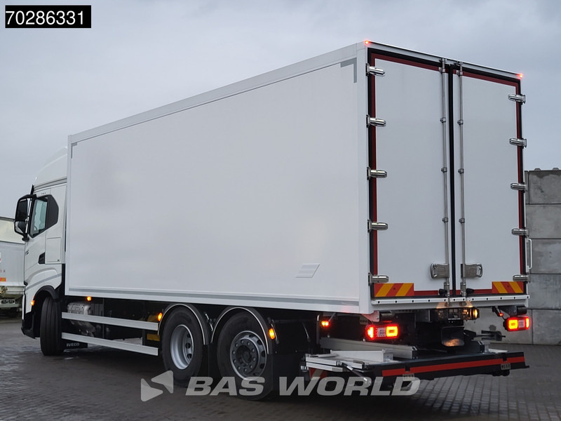Iveco S-Way 490 6X2 2000kg Ladebordwand Lift/Steering Axle Automatic Navi ACC Euro 6 - Koffer LKW: das Bild 2 Iveco S-Way 490 6X2 2000kg Ladebordwand Lift/Steering Axle Automatic Navi ACC Euro 6 - Koffer LKW: das Bild 2