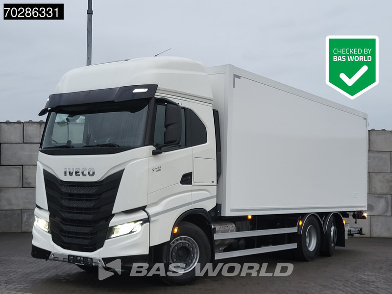 Iveco S-Way 490 6X2 2000kg Ladebordwand Lift/Steering Axle Automatic Navi ACC Euro 6 - Koffer LKW: das Bild 1 Iveco S-Way 490 6X2 2000kg Ladebordwand Lift/Steering Axle Automatic Navi ACC Euro 6 - Koffer LKW: das Bild 1