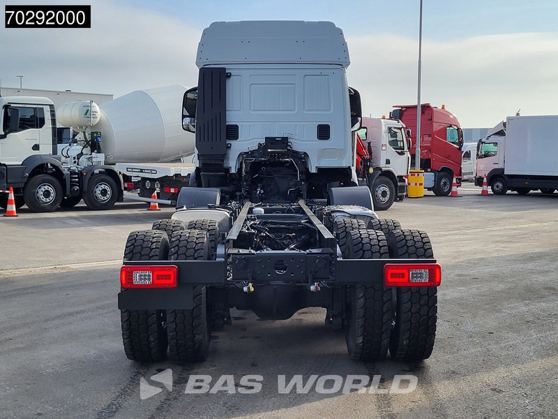 Iveco T-Way 510 8X4 New! Retarder Big-Axle Steelsuspension Automatic LED Euro 6 - Fahrgestell LKW: das Bild 3 Iveco T-Way 510 8X4 New! Retarder Big-Axle Steelsuspension Automatic LED Euro 6 - Fahrgestell LKW: das Bild 3