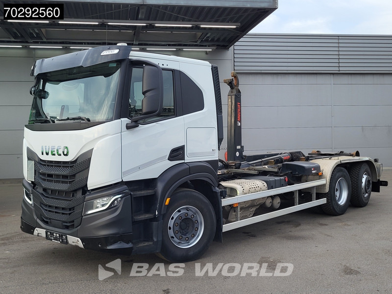 Iveco X-Way 460 6X2 Retarder HIAB 21S59 Lift+Steering-Axle Navi Automatic ACC Euro 6 - Abrollkipper: das Bild 5 Iveco X-Way 460 6X2 Retarder HIAB 21S59 Lift+Steering-Axle Navi Automatic ACC Euro 6 - Abrollkipper: das Bild 5