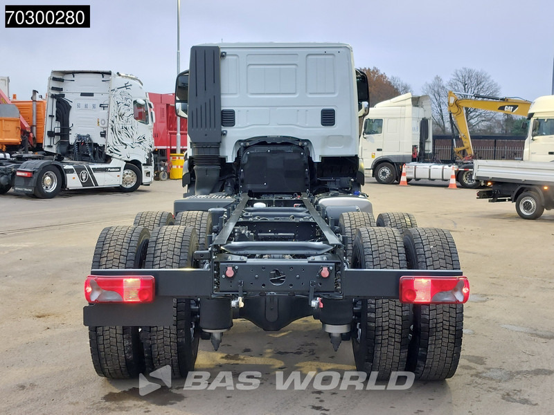Iveco X-Way 500 X-Way 6X4 NEW 6x4 chassis Sleepercab Rear Air suspension Automatic Euro 6 - Fahrgestell LKW: das Bild 3 Iveco X-Way 500 X-Way 6X4 NEW 6x4 chassis Sleepercab Rear Air suspension Automatic Euro 6 - Fahrgestell LKW: das Bild 3