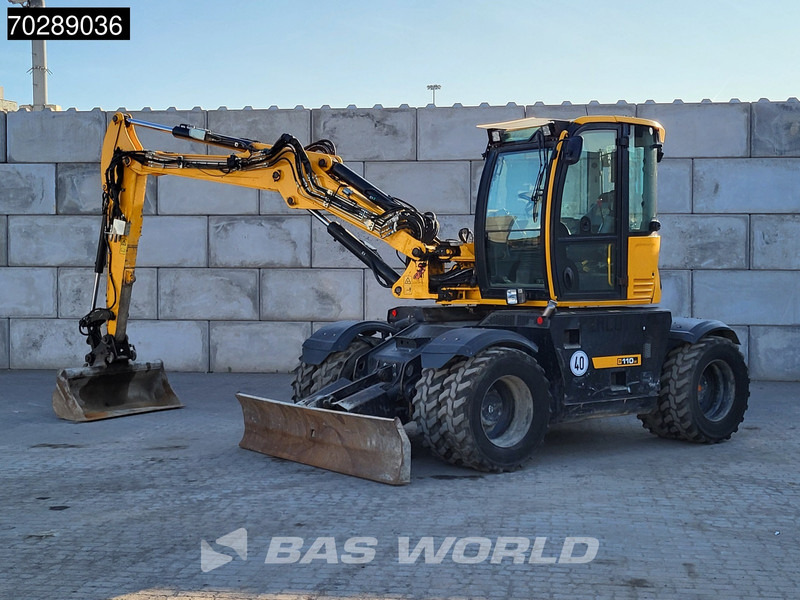 JCB HD110W T4F HYDRADIG - Mobilbagger: das Bild 2 JCB HD110W T4F HYDRADIG - Mobilbagger: das Bild 2