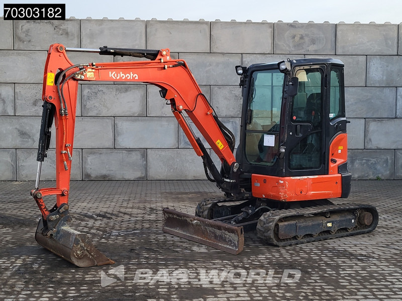 Kubota U36 -4 A/C - 3 Buckets - Minibagger: das Bild 2 Kubota U36 -4 A/C - 3 Buckets - Minibagger: das Bild 2
