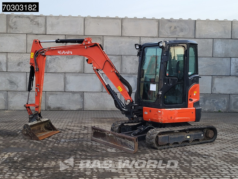 Kubota U36 -4 A/C - 3 Buckets - Minibagger: das Bild 3 Kubota U36 -4 A/C - 3 Buckets - Minibagger: das Bild 3