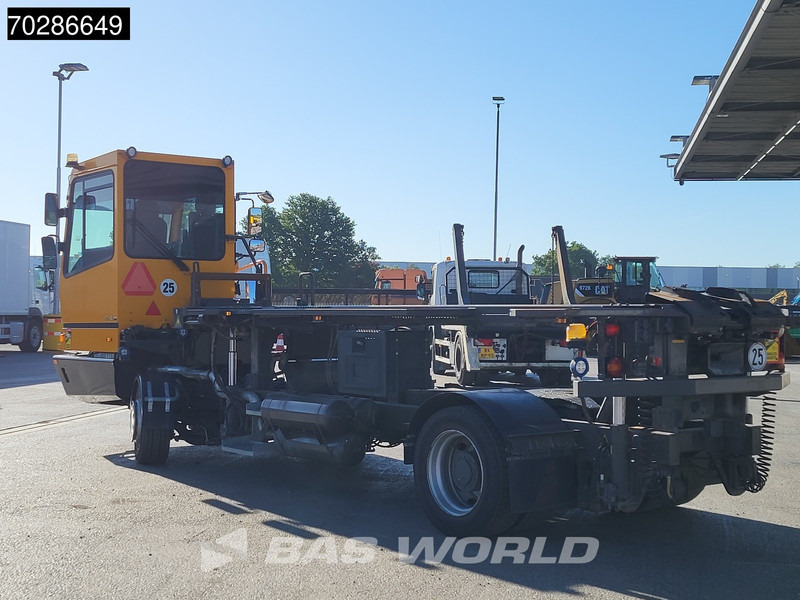 Terberg BC182 4X2 Low hours! Big-Axle Full-Air Drumbrakes Euro 3 - LKW: das Bild 2 Terberg BC182 4X2 Low hours! Big-Axle Full-Air Drumbrakes Euro 3 - LKW: das Bild 2