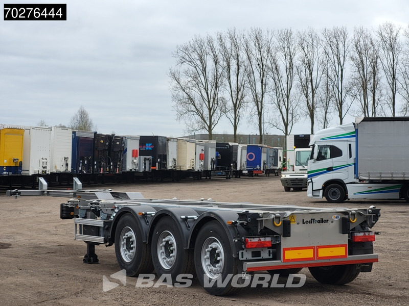 Lecitrailer SR3EC 3 axles UNUSED Liftachse Multi'45 - Container/ Wechselfahrgestell Auflieger: das Bild 2 Lecitrailer SR3EC 3 axles UNUSED Liftachse Multi'45 - Container/ Wechselfahrgestell Auflieger: das Bild 2