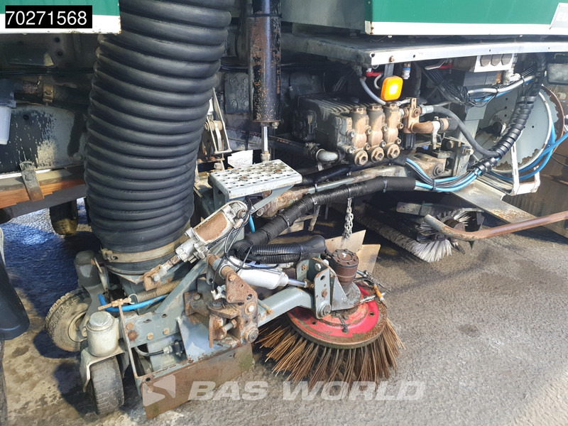 Kehrmaschine MAN LE 15.250 4X2 Eurovoirie Sweeper Manual Steelsuspension Euro 3: das Bild 13