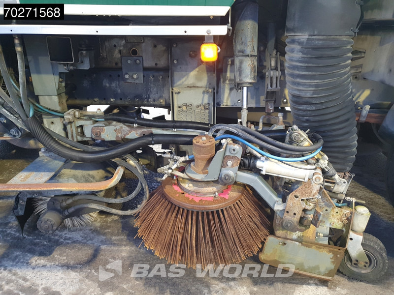 Kehrmaschine MAN LE 15.250 4X2 Eurovoirie Sweeper Manual Steelsuspension Euro 3: das Bild 7