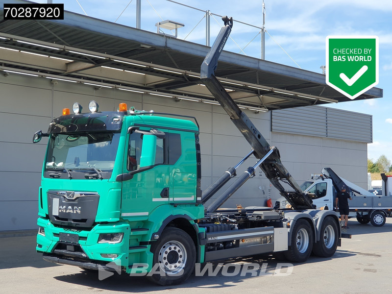 MAN TGS 28.510 6X2 Meiller RS21 65 Hooklift Lift-Axle Automatic Navi Retarder Euro 6 - Abrollkipper: das Bild 1 MAN TGS 28.510 6X2 Meiller RS21 65 Hooklift Lift-Axle Automatic Navi Retarder Euro 6 - Abrollkipper: das Bild 1