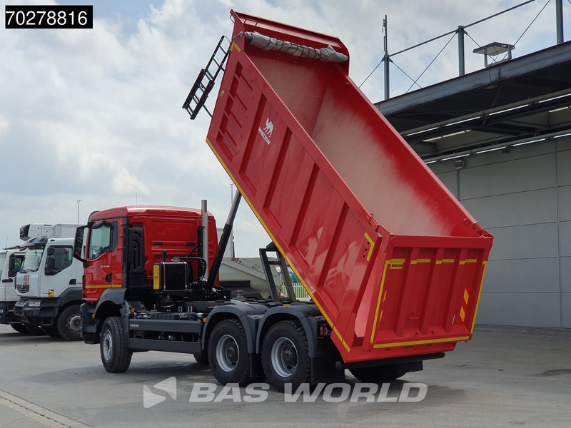 MAN TGS 33.400 6X4 NEW! 16m3 Wielton tipper Manual Body heating Big-Axle Euro 5 - Kipper: das Bild 2 MAN TGS 33.400 6X4 NEW! 16m3 Wielton tipper Manual Body heating Big-Axle Euro 5 - Kipper: das Bild 2