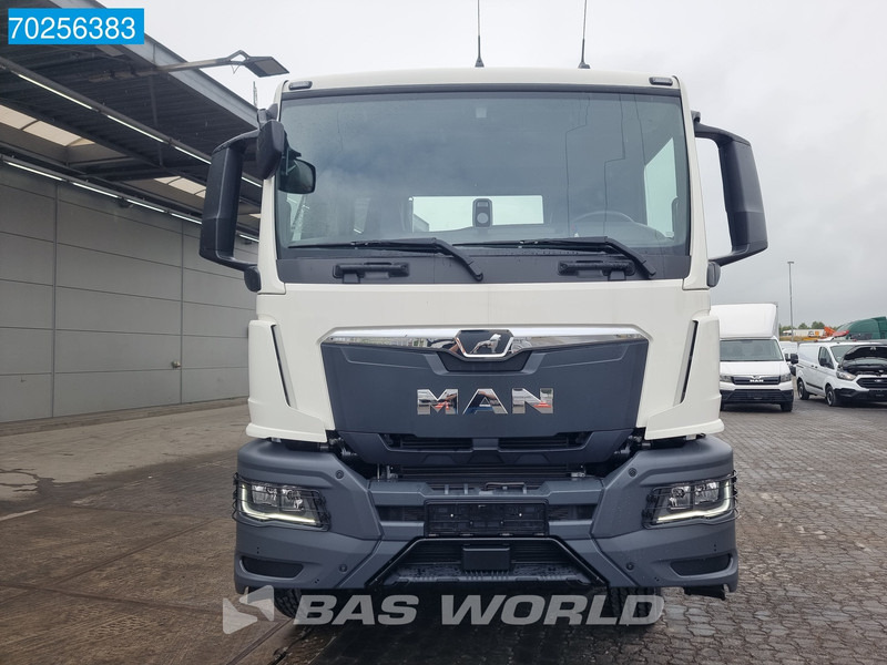 NEU: Fahrgestell LKW MAN TGS 41.440 8X4 NEW chassis Steelsuspension Automatic Euro 6: das Bild 6
