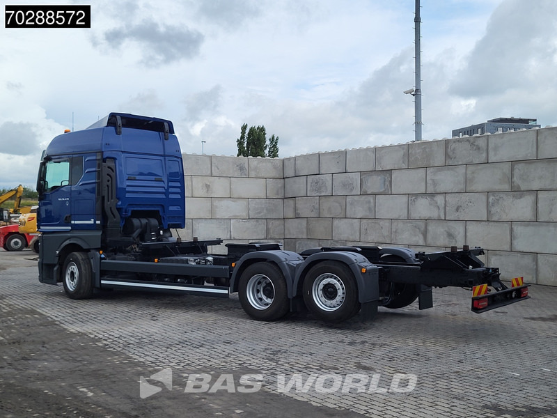 MAN TGX 26.470 6X2 BDF Retarder Lift+Steering-Axle ACC Euro 6 - Containerwagen/ Wechselfahrgestell LKW: das Bild 2 MAN TGX 26.470 6X2 BDF Retarder Lift+Steering-Axle ACC Euro 6 - Containerwagen/ Wechselfahrgestell LKW: das Bild 2