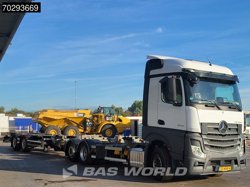 Mercedes-Benz Actros 2545 Actros 6X2 NL-Truck BDF Combi Retarder Lift Asche ACC Xenon Navi Euro 6 - Containerwagen/ Wechselfahrgestell LKW: das Bild 3 Mercedes-Benz Actros 2545 Actros 6X2 NL-Truck BDF Combi Retarder Lift Asche ACC Xenon Navi Euro 6 - Containerwagen/ Wechselfahrgestell LKW: das Bild 3