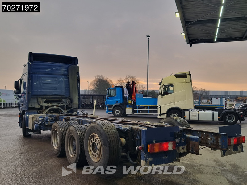 Mercedes-Benz Actros 2651 8X4 Lift+Lenkachse Automatic Retarder Euro 5 - Fahrgestell LKW: das Bild 2 Mercedes-Benz Actros 2651 8X4 Lift+Lenkachse Automatic Retarder Euro 5 - Fahrgestell LKW: das Bild 2