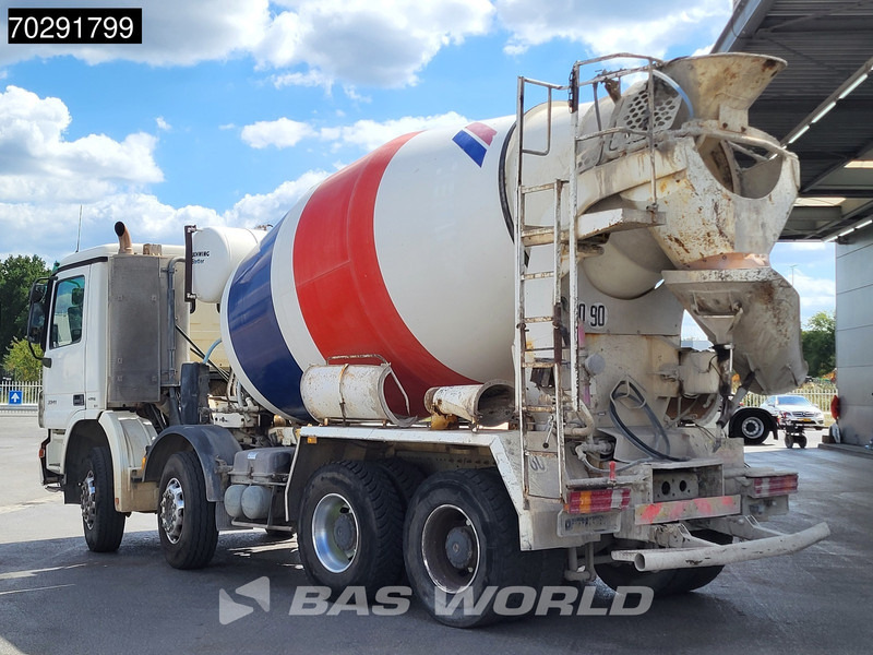 Mercedes-Benz Actros 3241 8X4 9m3 Schwing Stetter Retarder Big-Axle Steelsuspension 3-Pedals Euro 4 - Fahrmischer: das Bild 2 Mercedes-Benz Actros 3241 8X4 9m3 Schwing Stetter Retarder Big-Axle Steelsuspension 3-Pedals Euro 4 - Fahrmischer: das Bild 2